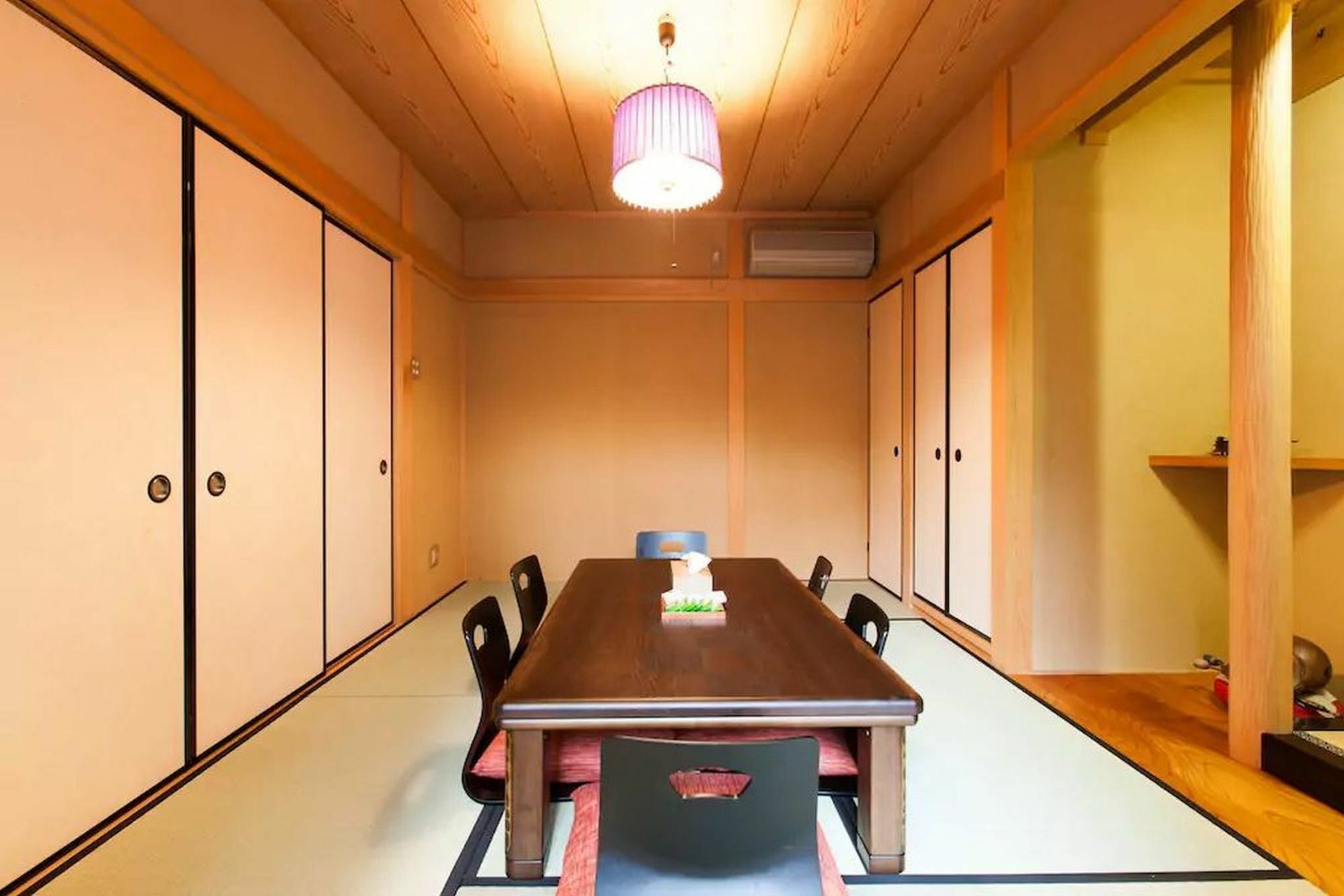 Nagomiya Kyoto Kamishichiken 和み家 京都 上七軒 Exterior photo